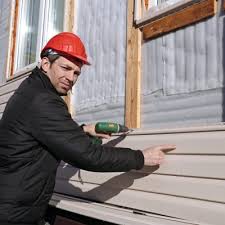 Siding Removal and Disposal in Mount Pleasant, SC